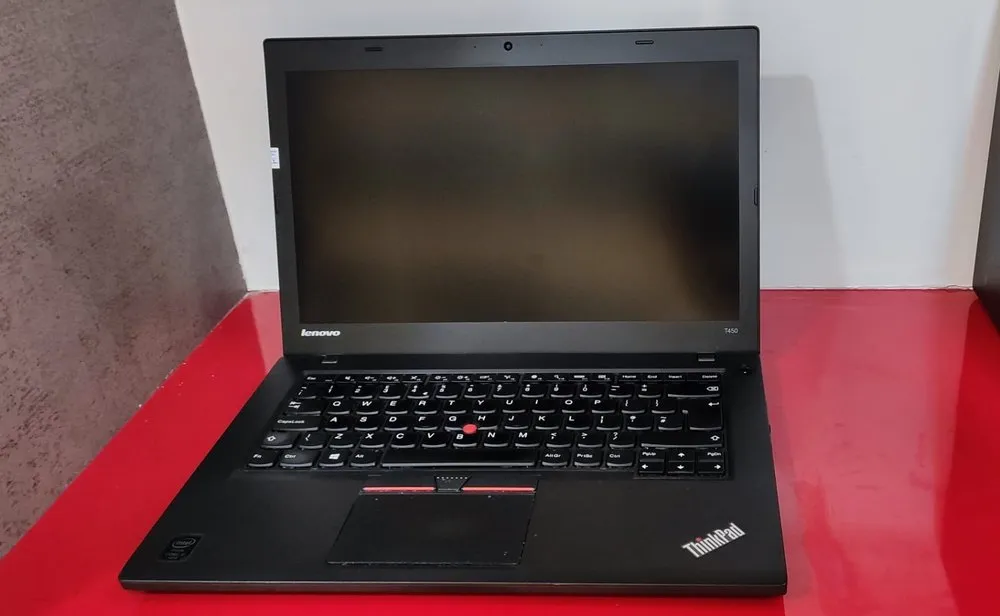 Lenovo ThinkPad T450, brand new condition, is available for just 17900 INR only.